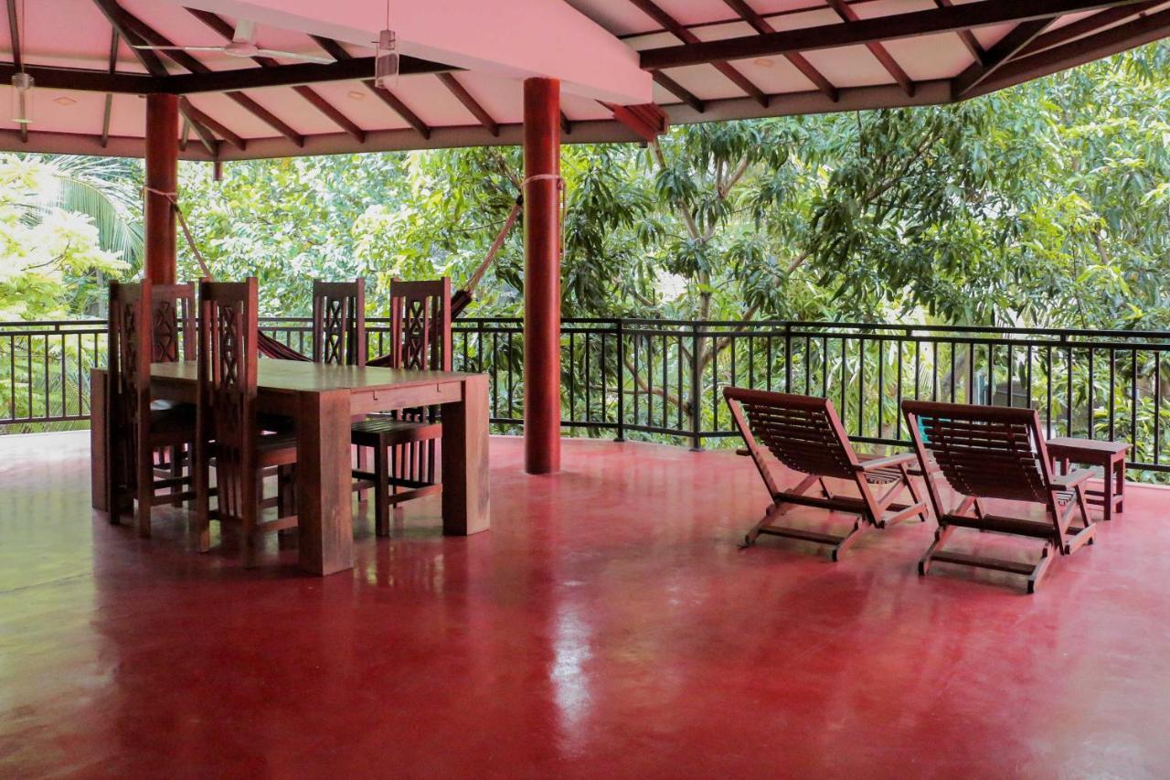 Julia Safari Inn Tissamaharama Bagian luar foto